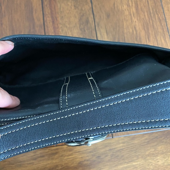 COACH Black leather bag - Picture 10 of 13